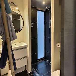 https://lappartement-le-saint-roch-2-wifi-avignon-centre.fr-provencehotel.com